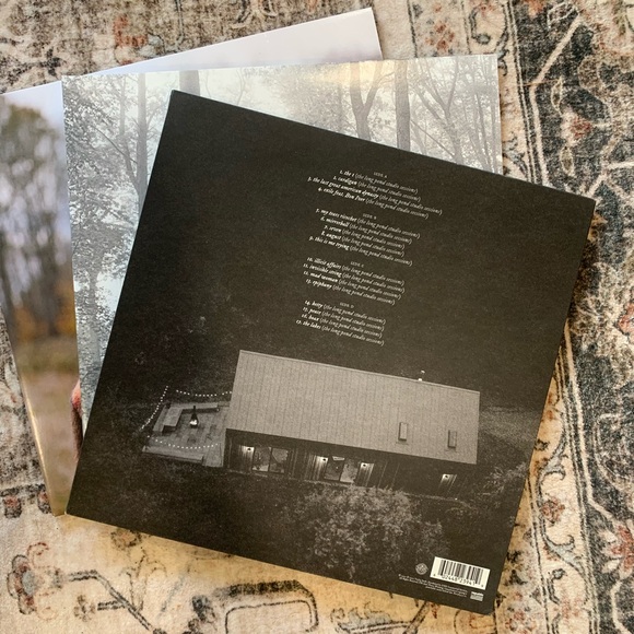 Folklore Long Pond Studio Sessions Vinyl PLUS Folklore Vinyl and Evermore Vinyl! - Picture 7 of 8